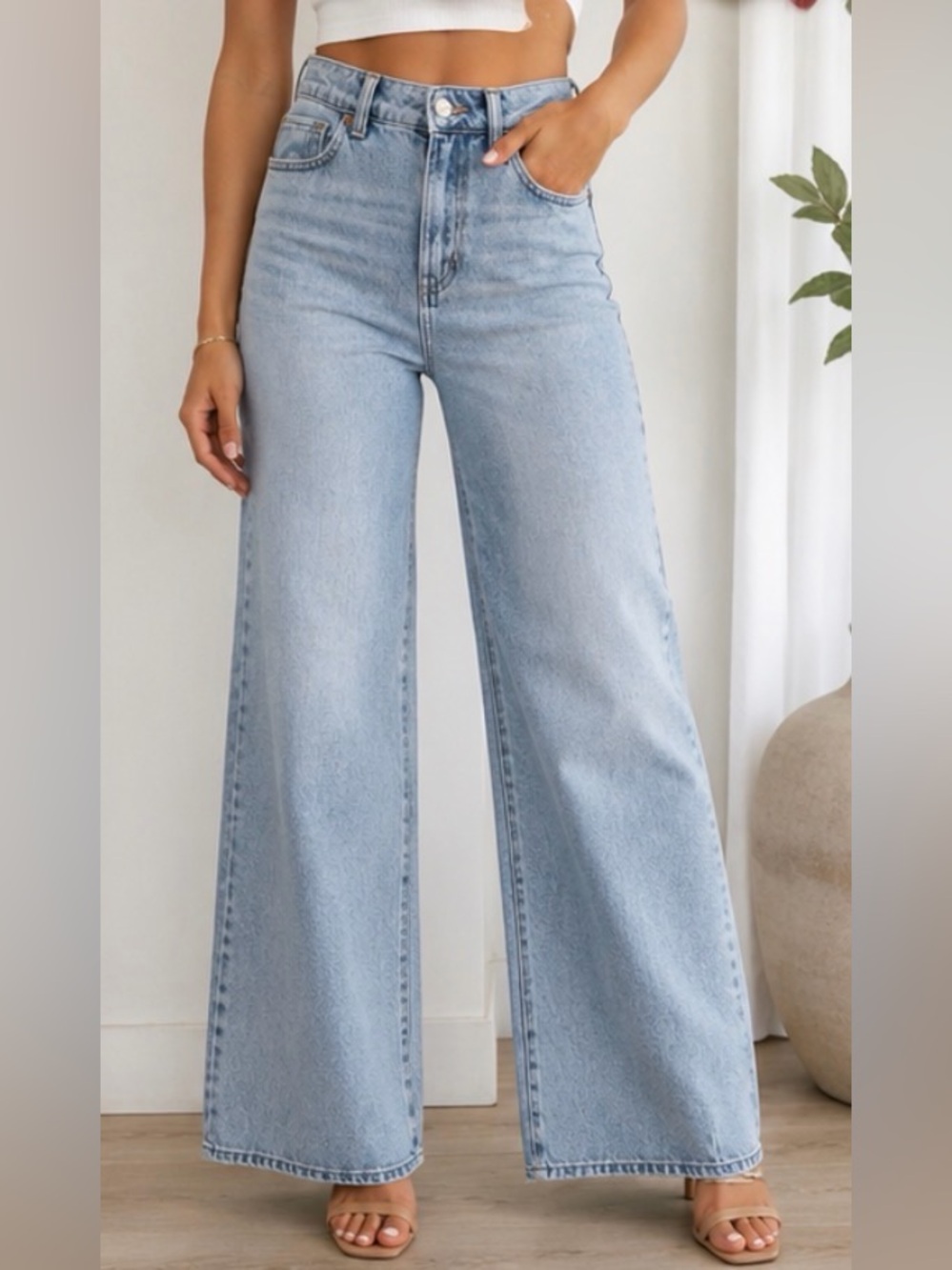 REWASH High-Rise Light Wash Wide-Leg Jeans Size 3/26.